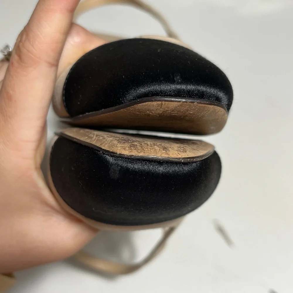 Chanel Beige and Black Women's Shoes slingbacks heels - Picture 4 of 11